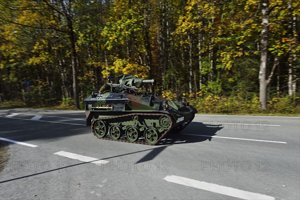 Tanks of the mountain infantry during a manoeuvre