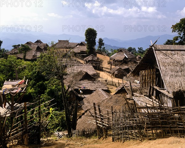 Akha village on the Burmese border in the west of Chiang Rai