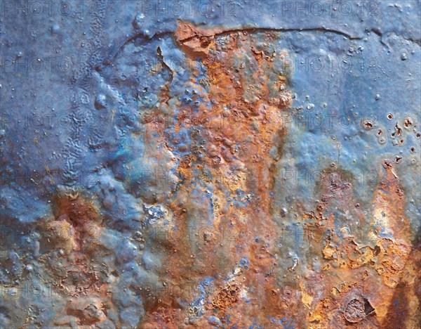 Rusted metal plate