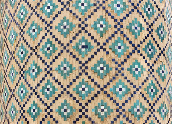 Close-up of tilework at Nadir Divan-begi Madrasah