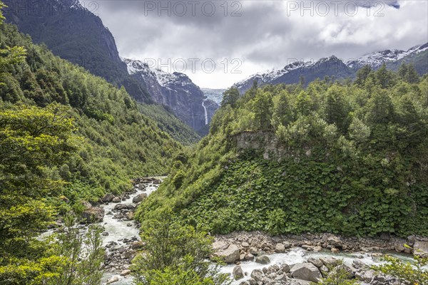 Glacial river in front of the Ventisquero Colgante