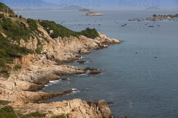 Rocky cliffs on the Chinese sea