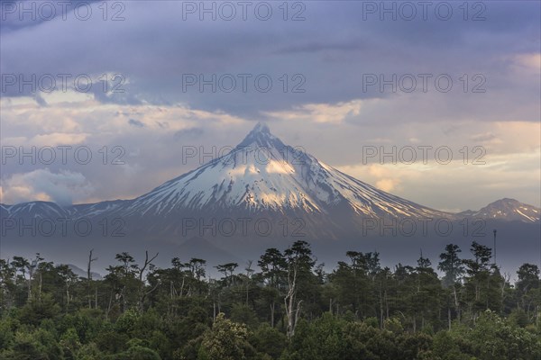 Puyehue volcano in the evening light