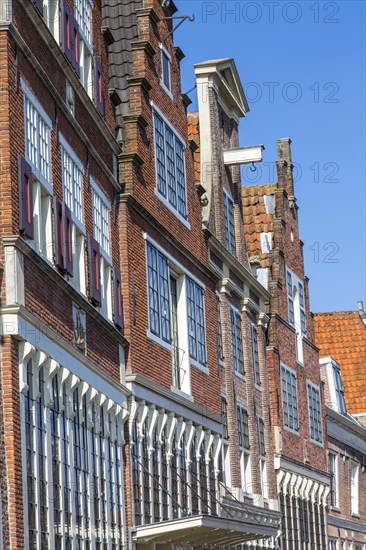 Gable facades