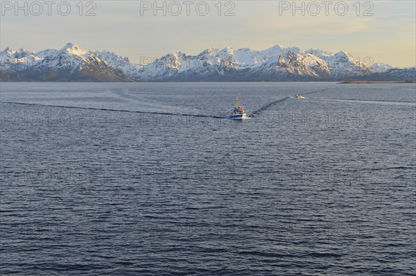 Ship in the Sortlandsund