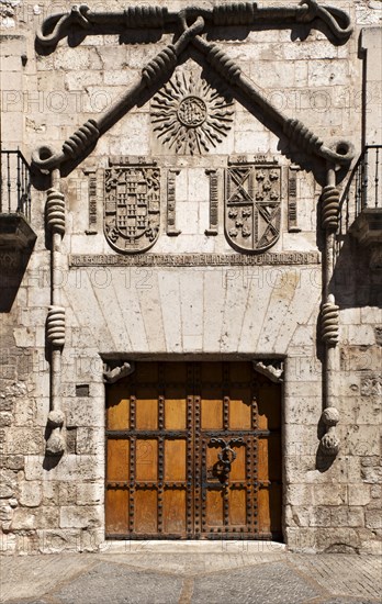 Casa del Cordon