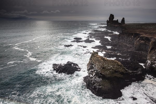 Coast Londrangar