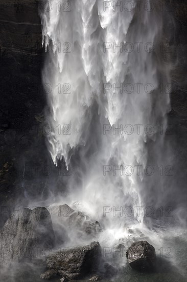 Haifoss waterfall
