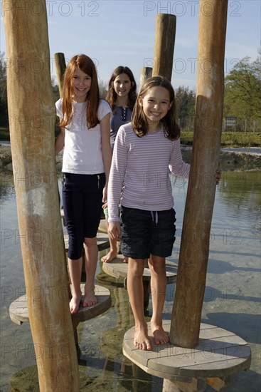 Children at the Erlebnispark Wasser Fisch Natur adventure park