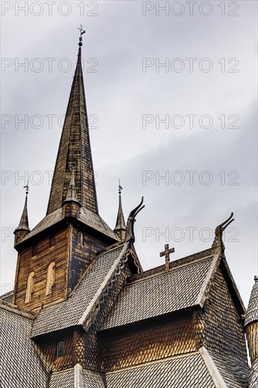 Lom Stave Church