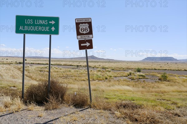 Turnoff to the Historic Route 66