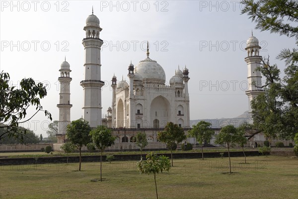 Bibi Ka Maqbara Tomb