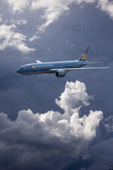 VN-A150 Vietnam Airlines Boeing 777-2Q8 ER in bad weather in flight