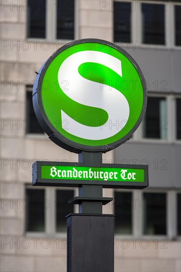 S-Bahn station Brandenburg Gate