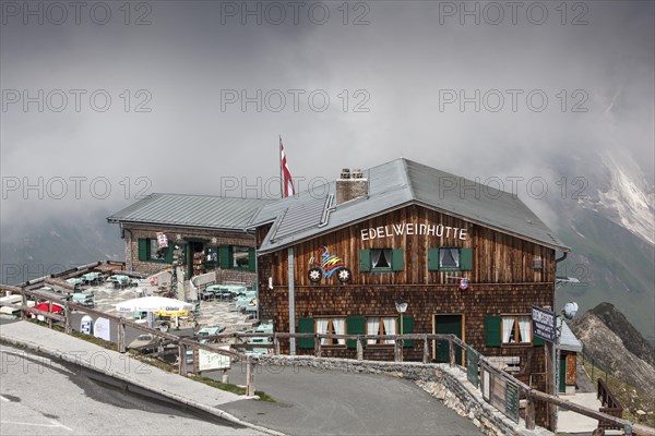 Edelweisshutte chalet in clouds