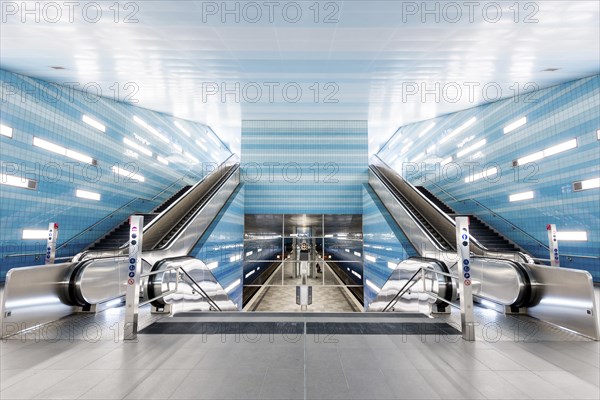 Uberseequartier U-Bahn station
