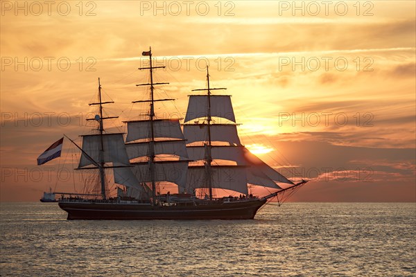 Evening sailing with the Stad Amsterdam in the foreground
