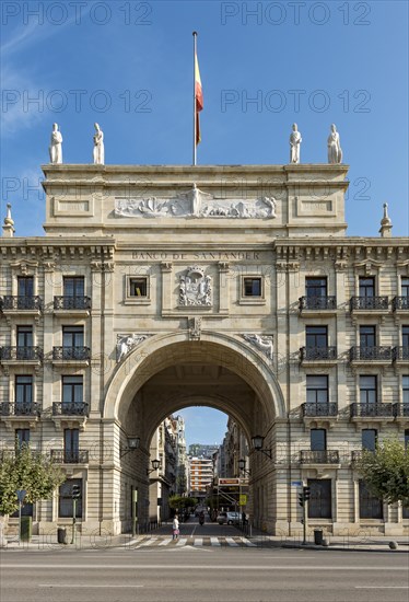 Building of headquarters of Bank of Santander