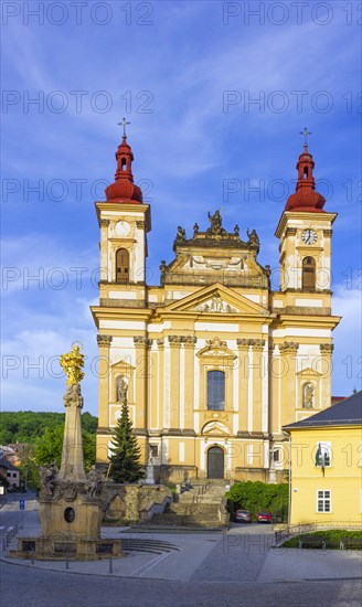 Marian column and church of Annunciation of Virgin Mary