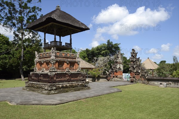 Pagodas and prayer places of the Pura Taman Ayun temple