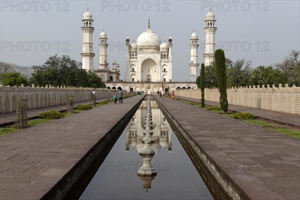 Bibi Ka Maqbara Tomb