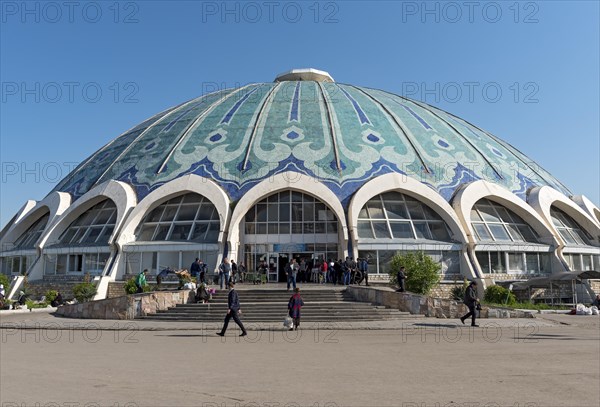 Green-domed building of Chorsu Bazaar