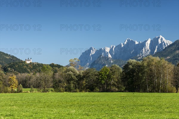 Views of the Gesause range
