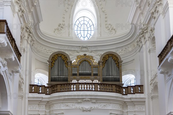 Interior of the Collegiate Church