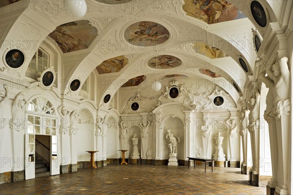Imperial Hall Sala terrena