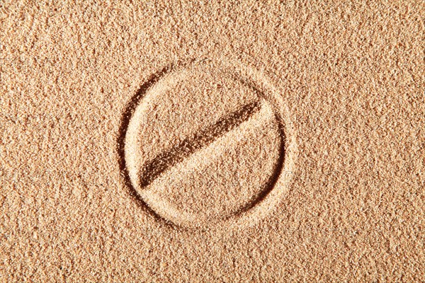 Circle with a diagonal line