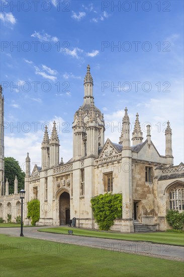 King's College gatehouse viewed from the front court
