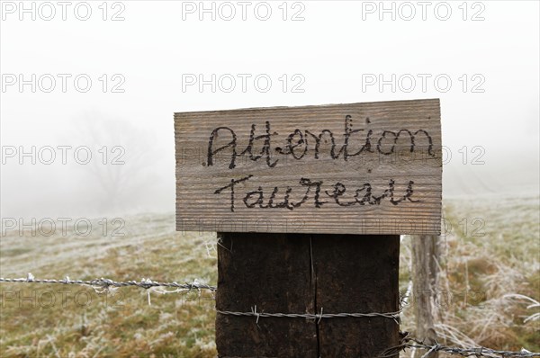 French warning sign