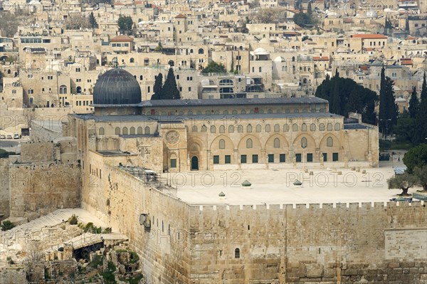 View from the Mount of Olives over the Jewish cemetery on the Al-Aqsa Mosque on the Temple Mount in the Old City of Jerusalem