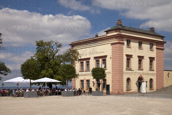 Obere Terrassenbatterie Restaurant