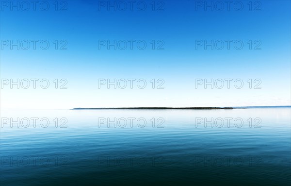 Isle aux Fraises between Saint-Simeon
