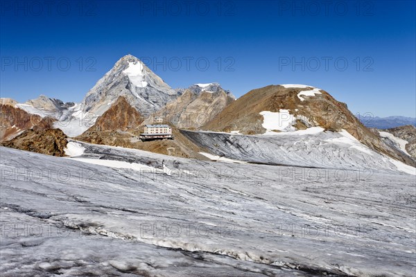 View on Zufallferner mountain