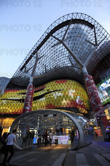 Entrance to the MRT train in front of the Ion Orchard shopping centre