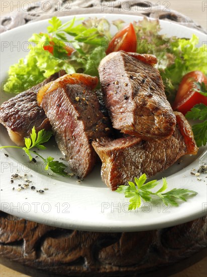 Sirloin steak and salad