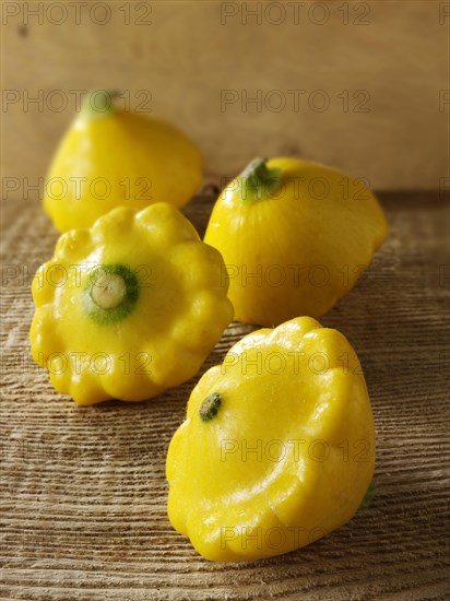 Mini yellow Petit Pan squashes