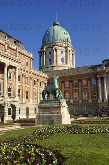 The Hungarian Nemzeti Gallery