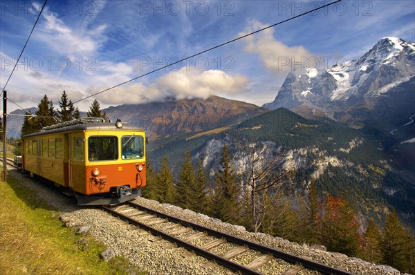 Muerren funicular train