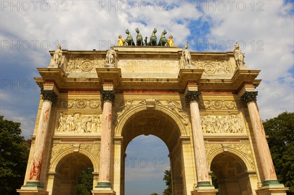 Arch in the Jardin des Tuileries