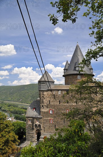 Youth hostel and castle Burg Stahleck