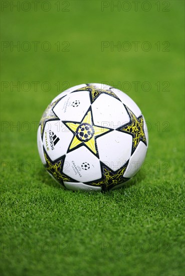 Adidas Champions League ball
