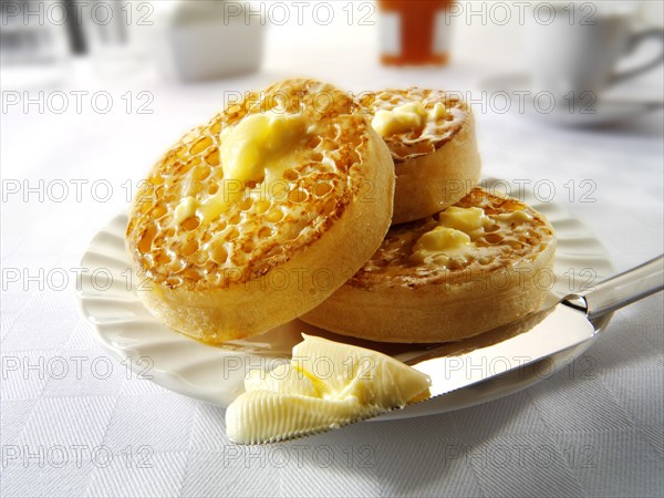 Buttered crumpets