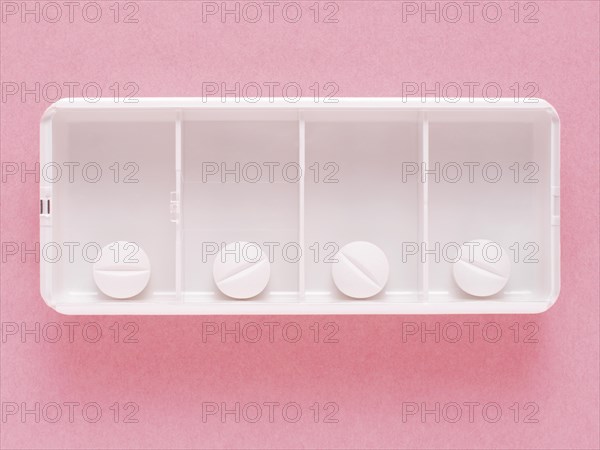Tablet dosage box