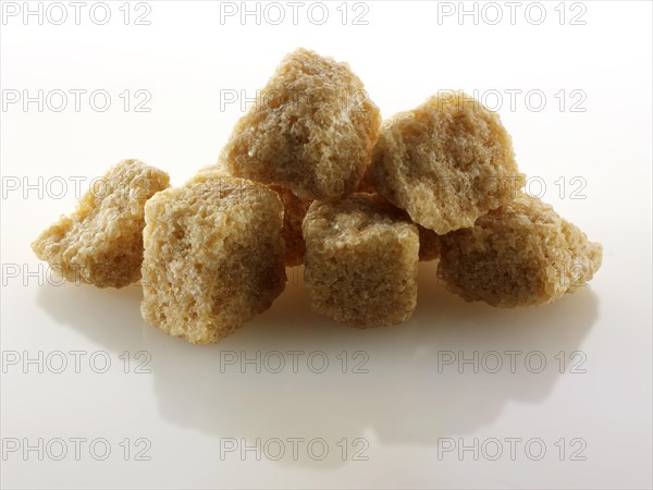 Demerara sugar cubes