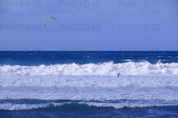 Kitesurfer