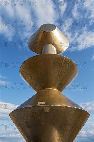 Zarauzko Dama statue by Marcos Hernando