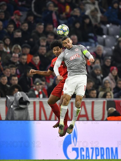 Header duel